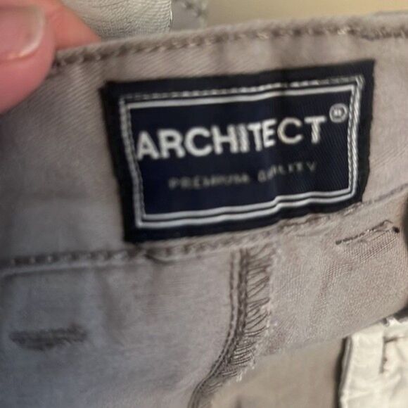 EUC Architect Men’s Big & Tall Grey Shorts - Size W44 - Picture 4 of 5